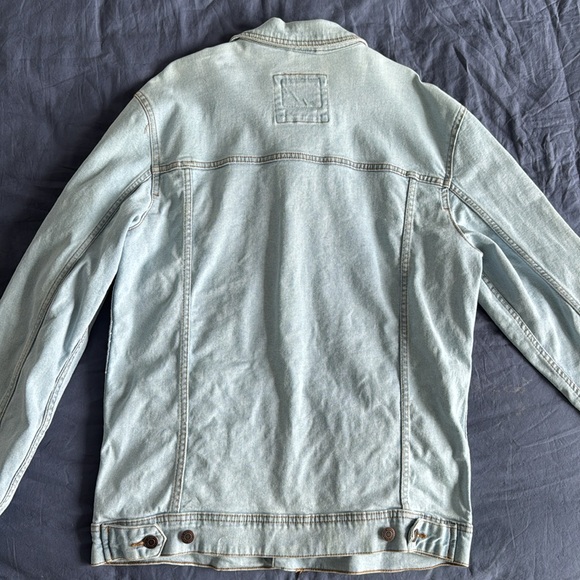 Pull&Bear Denim Jacket - Large - Barely Worn - Picture 3 of 4